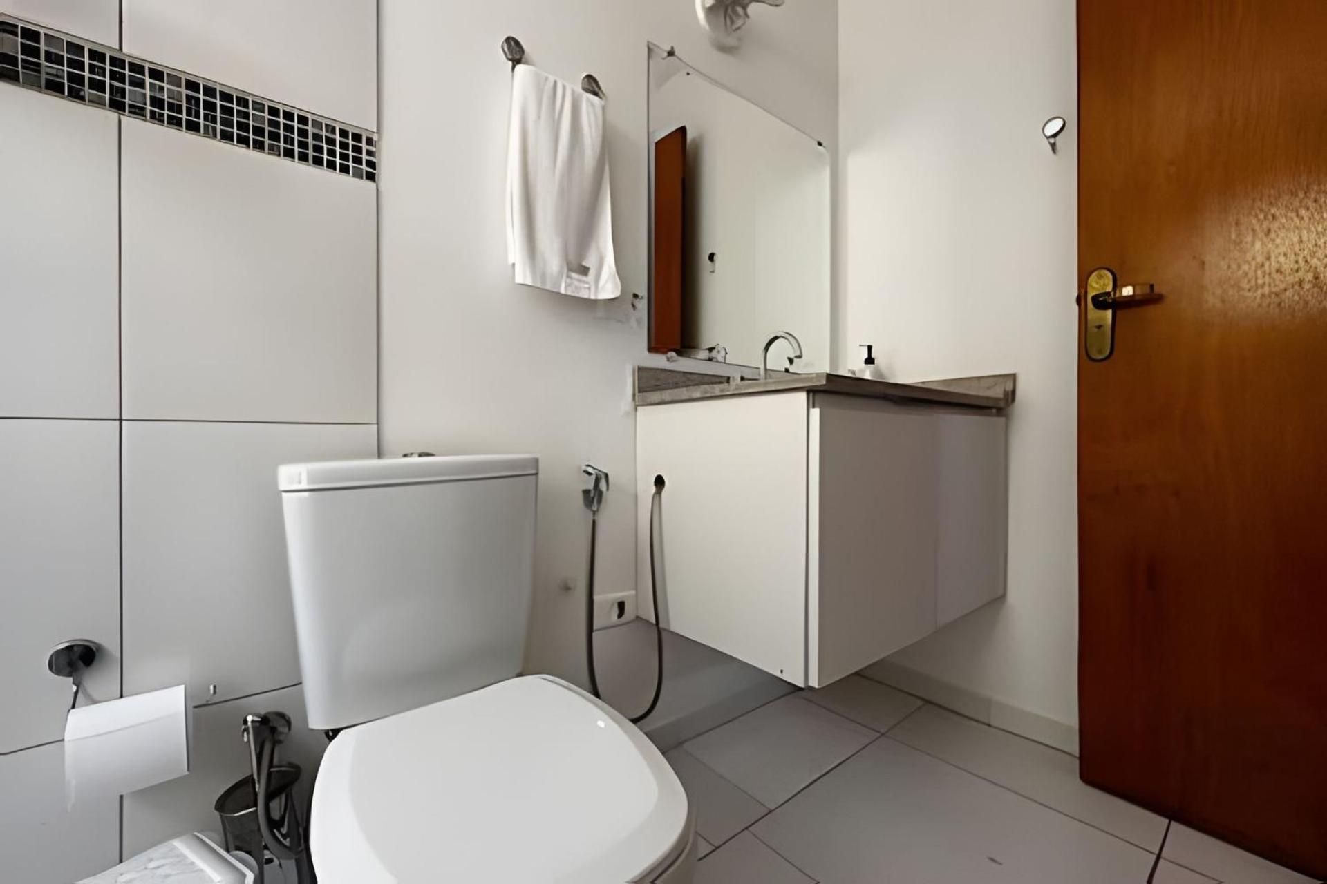 Suites Saint Louis - Conforto Do Lado Do Centro Turistico Campos do Jordao Bagian luar foto