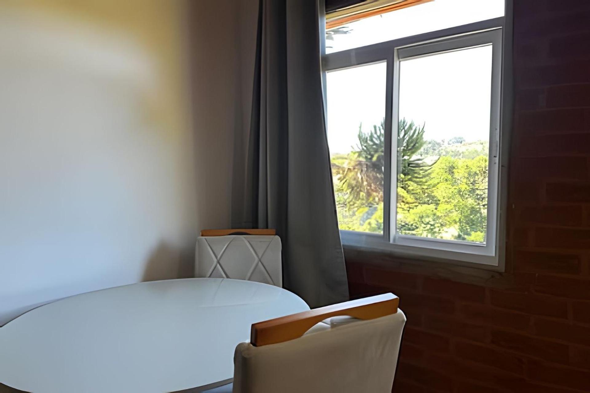 Suites Saint Louis - Conforto Do Lado Do Centro Turistico Campos do Jordao Bagian luar foto