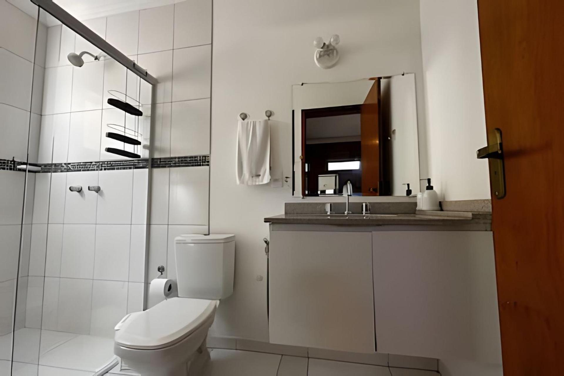 Suites Saint Louis - Conforto Do Lado Do Centro Turistico Campos do Jordao Bagian luar foto