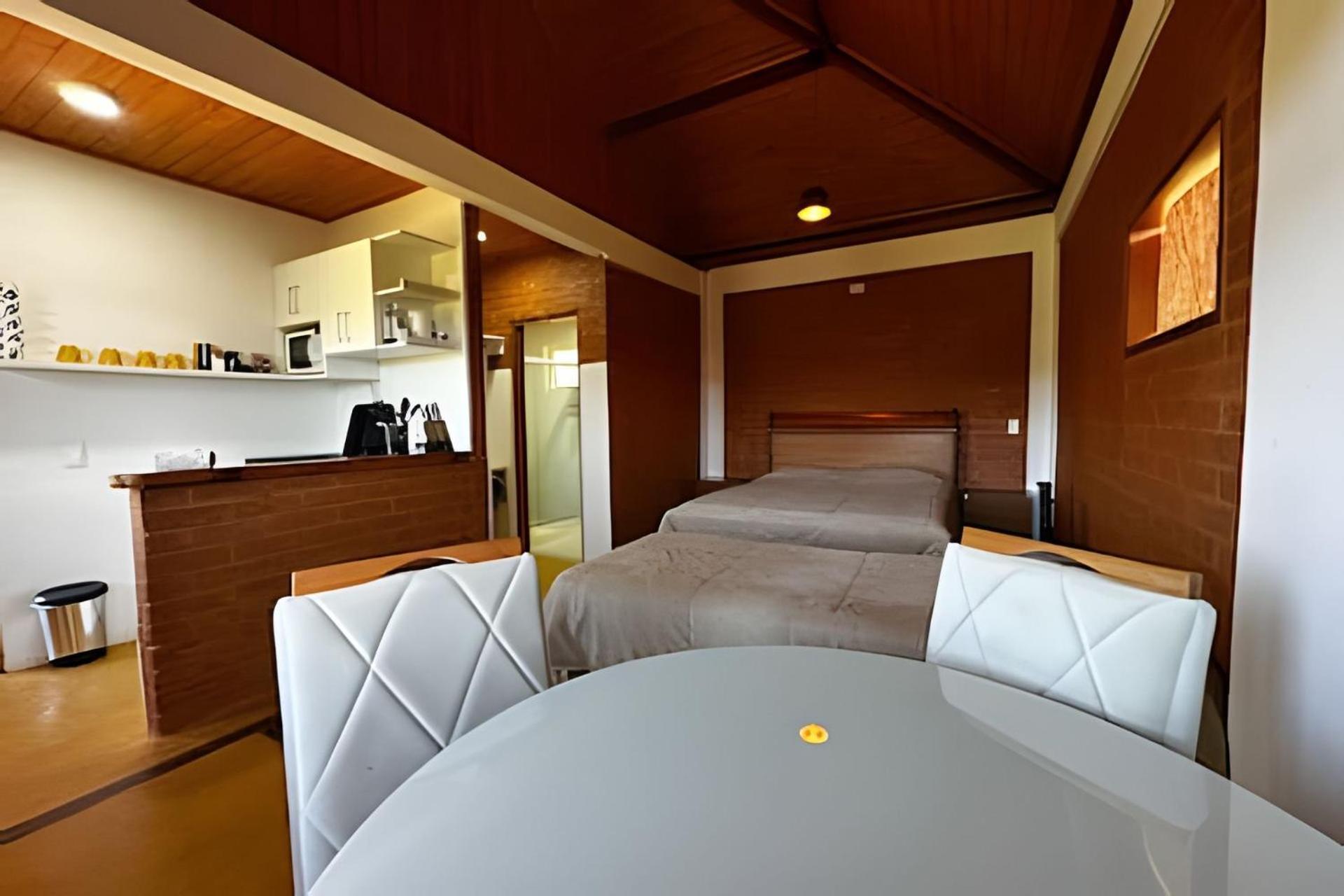 Suites Saint Louis - Conforto Do Lado Do Centro Turistico Campos do Jordao Bagian luar foto