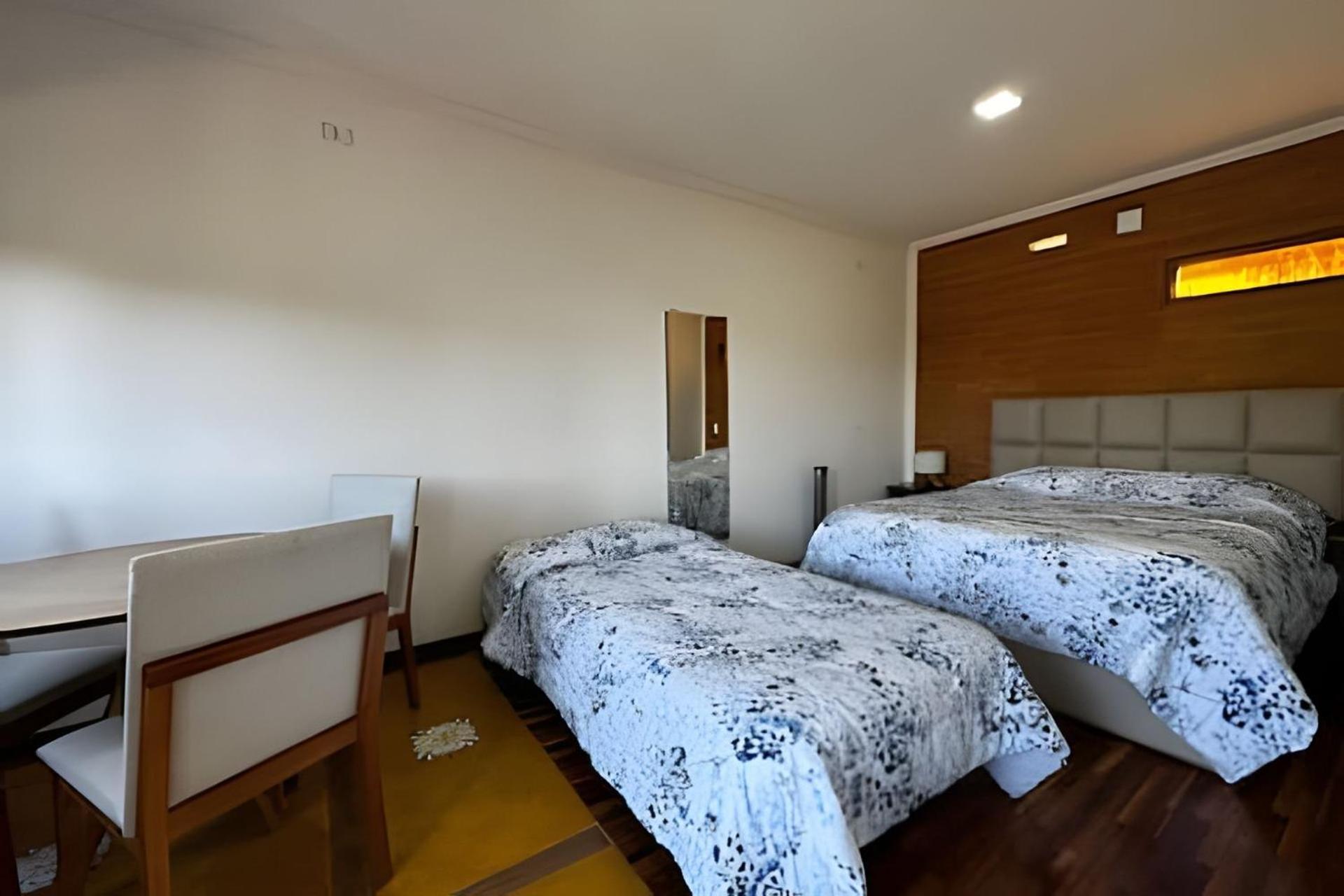 Suites Saint Louis - Conforto Do Lado Do Centro Turistico Campos do Jordao Bagian luar foto